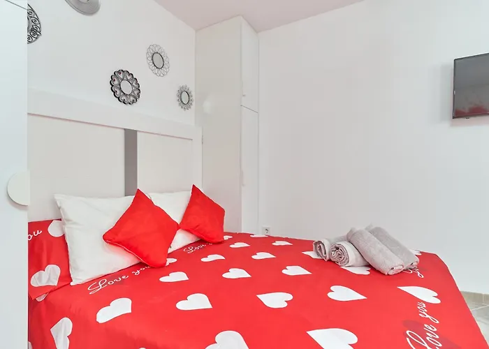 Апартаменты Boutique 203 Sweet Corner